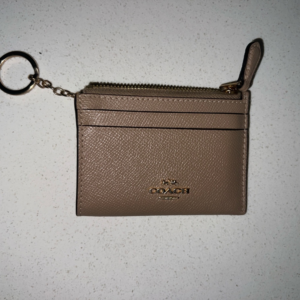Coach Brown Leather Card Holder with Keychain